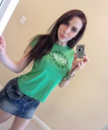 💋 Живу я в самом сердце Москвы, и могу пригласить тебя к себе в уютную квартиру или приехать в гости к тебе. У меня опытная и нежная натура, и я обещаю, что ты почувствуешь себя желанным и уважаемым. 😏
Будь уверен, мои услуги - это настоящая восточная сказка, которую я создам специально для тебя. 💫 Я предлагаю широкий спектр интимных услуг, от классического секса до экспериментов в постели. Каждая встреча со мной - это неповторимый опыт, который ты точно захочешь повторить. 😉
У меня есть отличные отзывы, которые говорят о моей профессиональной и индивидуальной подходе к каждому гостю. Мои фото настоящие, и ты сразу поймешь, что я - та, о которой ты мечтал. 📸
Я готова предоставить тебе незабываемые моменты наслаждения и расслабления. Забудь обо всем и позволь мне позаботиться о твоем блаженстве. Обещаю, что ты не пожалеешь о своем выборе. 💖 Напиши мне, и забудь на время о реальности, окунувшись в океан наслаждения. 😘 Чарли